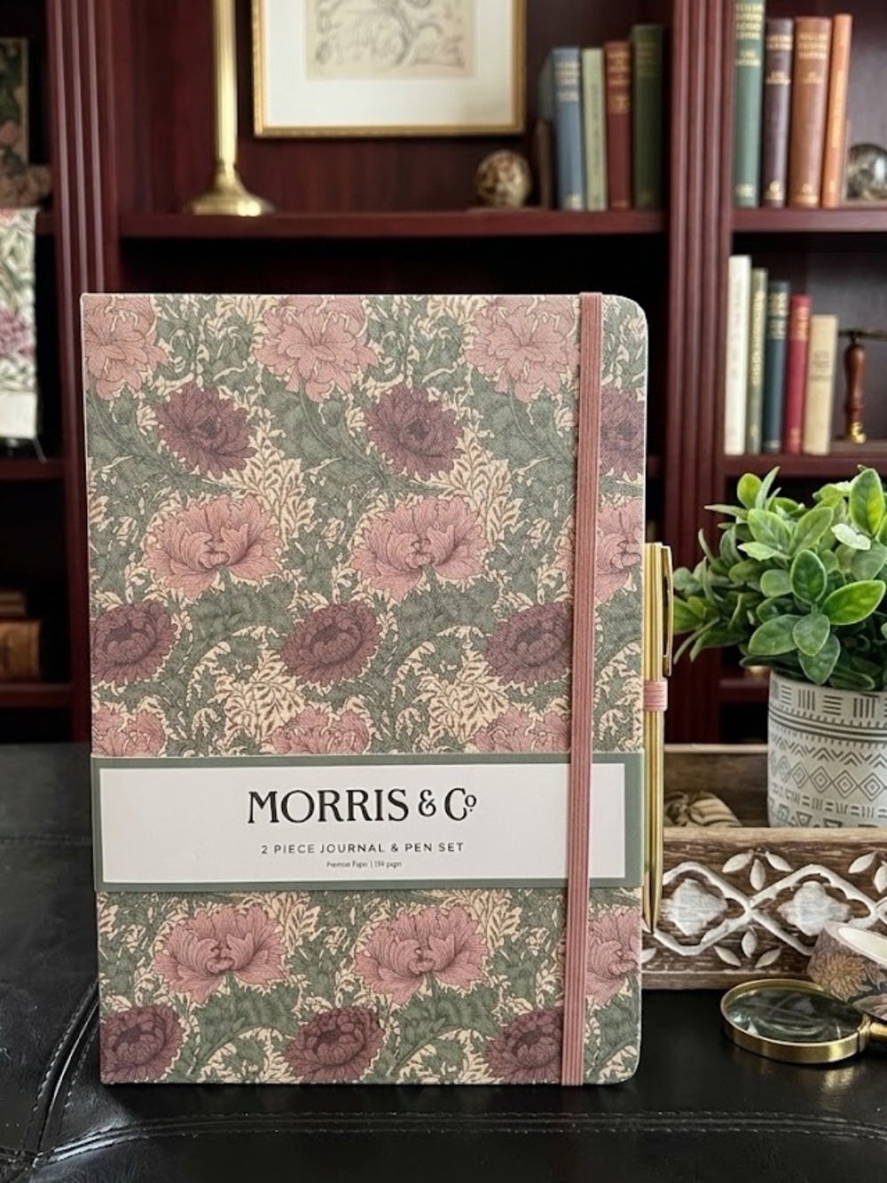 William Morris & Co NWT  Chrysanthemum Floral 2 Piece Journal Set